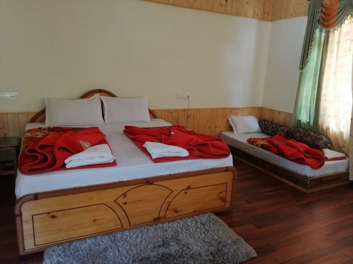 The White House Hotel Kasol Ngoại thất bức ảnh